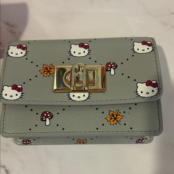Hello Kitty x Furla Pink and Gray mini crossbody - Picture 2 of 10